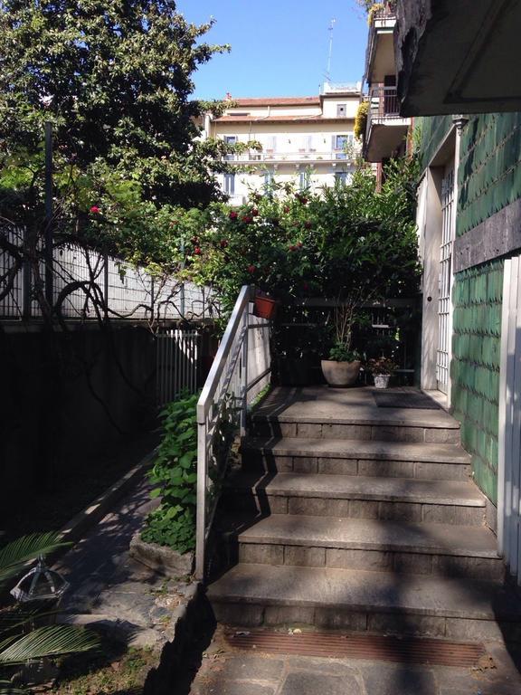 Villamelchiorre 1 Milan Bagian luar foto