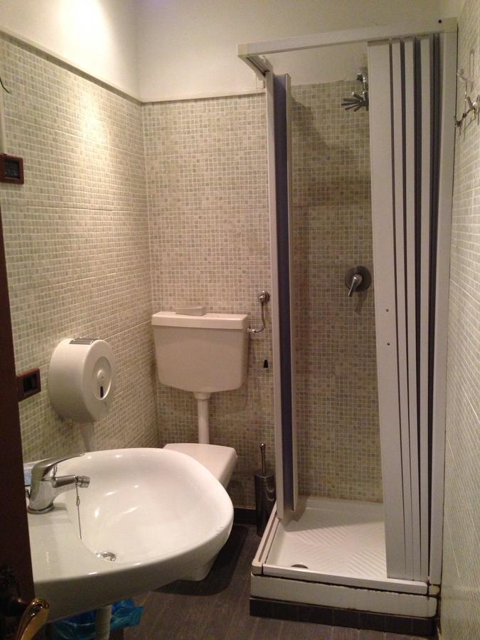 Villamelchiorre 1 Milan Bagian luar foto